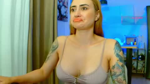 Snapshot of pennyy__ chatting on June 2026 10:47:02 AM Hi Im Penelope better vibrations 1111 online show from June 2026 10:47:02 AM