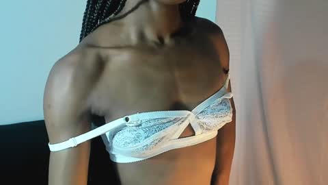   online show from February 2025 07:02:01 PM