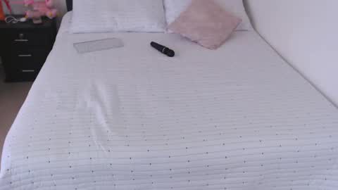 Snapshot of pepper_07 chatting on June 2026 03:18:01 PM PEPPER online show from June 2026 03:18:01 PM