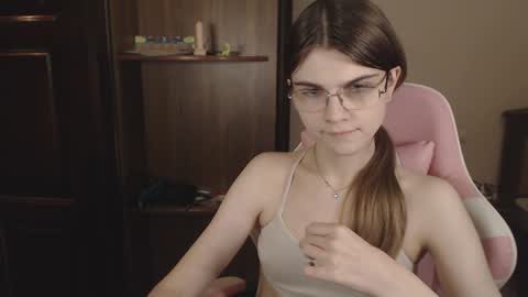 Farida online show from December 2024 02:42:01 AM