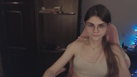 Farida online show from January 2025 12:47:01 AM