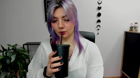 Gabbie online show from January 2025 06:21:01 PM