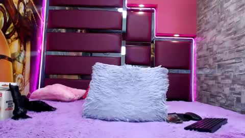perfectlump online show from September 2025 02:30:01 PM