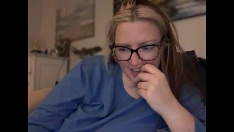 Snapshot of perfectnips742 chatting on November 2025 12:33:01 AM Nelly online show from November 2025 12:33:01 AM