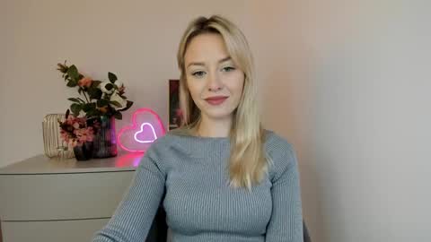 Snapshot of perfectxcindy chatting on December 2024 10:28:02 AM Cindy online show from December 2024 10:28:02 AM