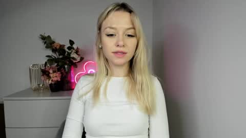 Snapshot of perfectxcindy chatting on December 2024 01:38:02 PM Cindy online show from December 2024 01:38:02 PM