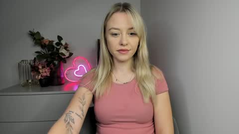 Snapshot of perfectxcindy chatting on January 2025 06:20:01 AM Cindy online show from January 2025 06:20:01 AM