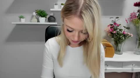 Snapshot of perfectxcindy chatting on January 2025 09:27:01 AM Cindy online show from January 2025 09:27:01 AM