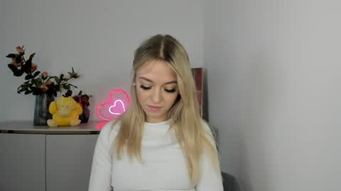 Snapshot of perfectxcindy chatting on February 2025 09:32:02 AM Cindy online show from February 2025 09:32:02 AM