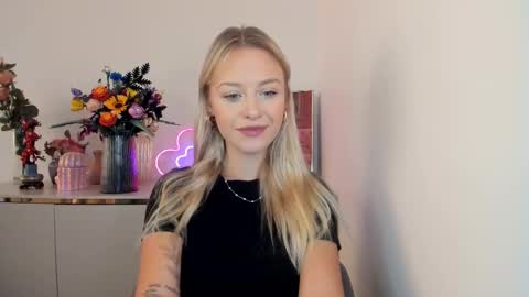 Snapshot of perfectxcindy chatting on September 2025 05:32:01 AM Cindy online show from September 2025 05:32:01 AM