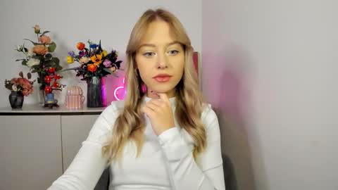 Snapshot of perfectxcindy chatting on November 2025 06:23:01 AM Cindy online show from November 2025 06:23:01 AM