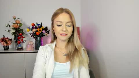 Snapshot of perfectxcindy chatting on November 2025 07:18:02 AM Cindy online show from November 2025 07:18:02 AM