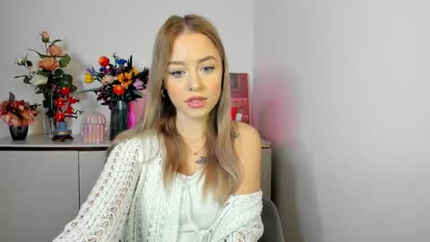 Snapshot of perfectxcindy chatting on November 2025 06:35:01 AM Cindy online show from November 2025 06:35:01 AM