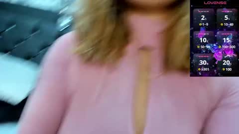 Perla Thompson online show from January 2025 10:26:02 PM