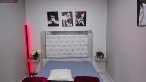Snapshot of perlaa_sweet_ chatting on May 2026 01:08:01 PM Perla online show from May 2026 01:08:01 PM