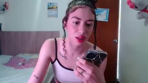 perlaweb_09 online show from December 2025 02:17:01 AM