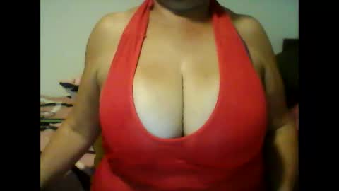 Snapshot of perlita070822 chatting on January 2025 04:44:01 AM perlita070822 online show from January 2025 04:44:01 AM