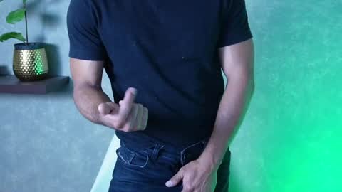 Snapshot of perseoo_88 chatting on April 2026 08:43:02 PM andres online show from April 2026 08:43:02 PM