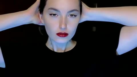 personal_devil online show from December 2024 01:10:01 AM