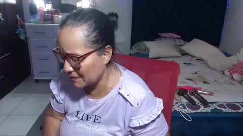 Snapshot of pervert_mommy_x chatting on June 2026 02:01:01 PM SAMY online show from June 2026 02:01:01 PM