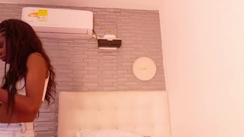 pervert_shydoll online show from April 2026 03:04:02 AM