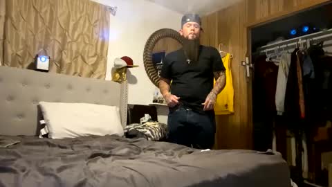 AKA perverted Step Daddy online show from February 2025 05:56:01 AM