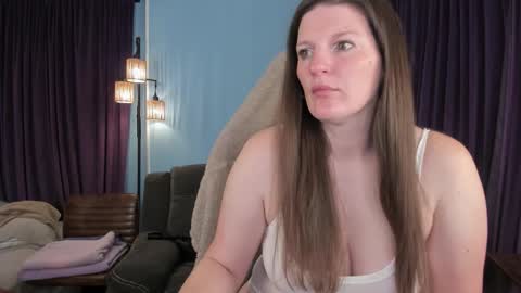 Kelly online show from February 2026 12:21:01 PM