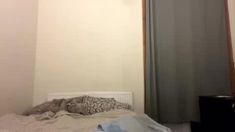 petal_lou02 online show from October 2025 11:16:01 PM