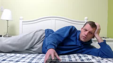 Snapshot of peter21122 chatting on January 2025 11:43:01 PM Peter2112 online show from January 2025 11:43:01 PM