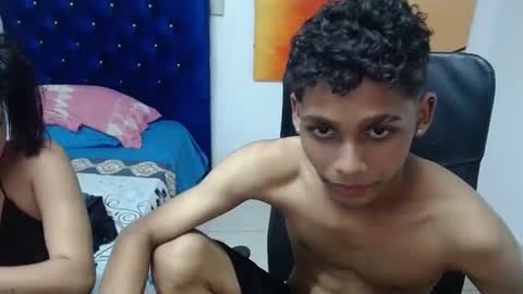 Snapshot of peter_hard_cock chatting on February 2025 09:27:02 PM Peter and Shopia online show from February 2025 09:27:02 PM