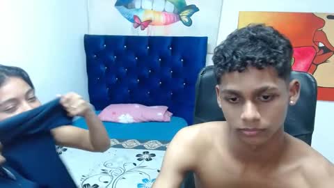 Snapshot of peter_hard_cock chatting on February 2025 12:08:01 AM Peter and Shopia online show from February 2025 12:08:01 AM