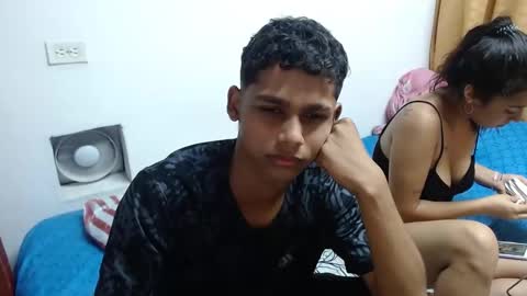 Snapshot of peter_hard_cock chatting on March 2025 12:21:01 AM Peter and Shopia online show from March 2025 12:21:01 AM