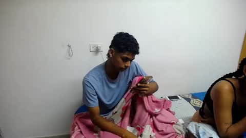 Snapshot of peter_hard_cock chatting on March 2025 11:54:02 PM Peter and Shopia online show from March 2025 11:54:02 PM