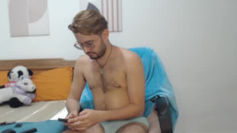 FELIPE online show from October 2025 07:58:01 PM