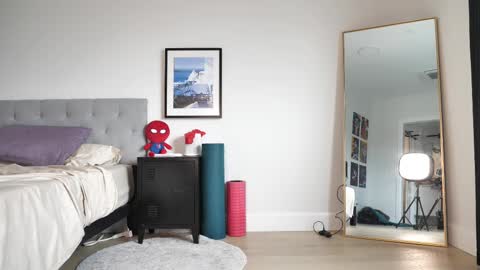 Peter Parker online show from September 2025 08:43:02 PM