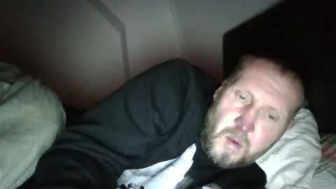 jelle online show from April 2026 03:54:01 PM