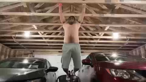 peteypete204 online show from October 2025 11:32:02 AM