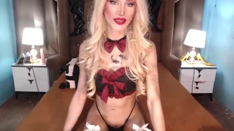 Snapshot of petite_bigload_7inches_thick69 chatting on October 2025 01:44:01 PM BIGLOAD online show from October 2025 01:44:01 PM