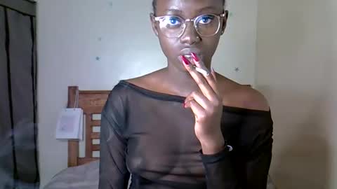 Snapshot of petite_charm chatting on April 2026 02:51:02 AM Charm online show from April 2026 02:51:02 AM