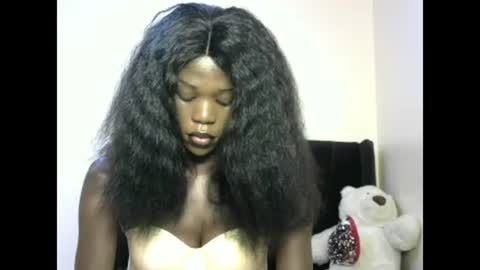 Snapshot of petite_lavi2 chatting on February 2025 08:53:02 PM petite_lavi2 online show from February 2025 08:53:02 PM