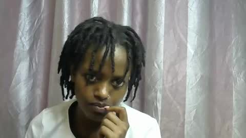 petite_star2 online show from January 2026 10:37:02 PM