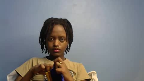 petite_star2 online show from February 2026 10:48:01 PM