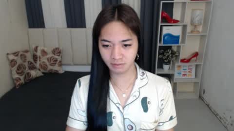 Snapshot of petiteasianmarian chatting on November 2025 11:31:01 PM bigcock Marian online show from November 2025 11:31:01 PM