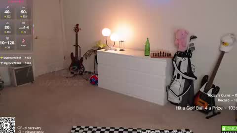 Snapshot of petitebrat chatting on July 2026 01:19:02 AM PiperAvery online show from July 2026 01:19:02 AM