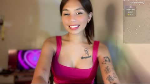 Snapshot of petitegirlx69 chatting on July 2026 09:15:01 AM miss lisa online show from July 2026 09:15:01 AM