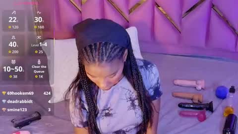 little sharon online show from November 2025 03:18:02 AM