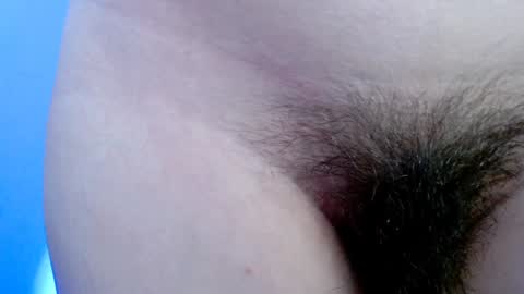 i.. .U can call me Nick ....    Help me to reach 200 thumbs up online show from January 2025 02:19:01 AM