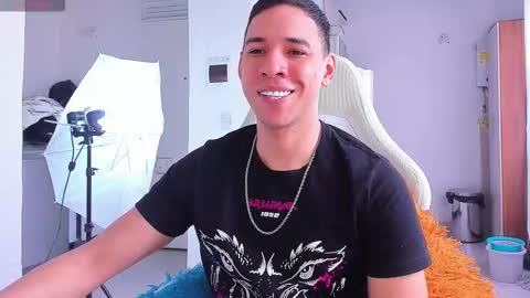 Petter  Coleman online show from December 2025 07:11:01 PM