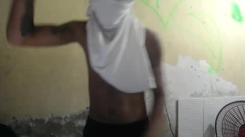 Snapshot of petty_boy777 chatting on December 2025 12:43:01 PM petty_boy777 online show from December 2025 12:43:01 PM