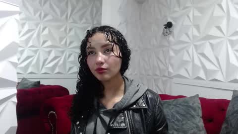 Moon  online show from October 2025 11:53:02 AM